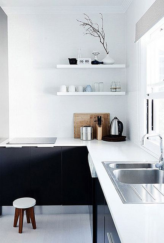 Sobere minimalistische keuken