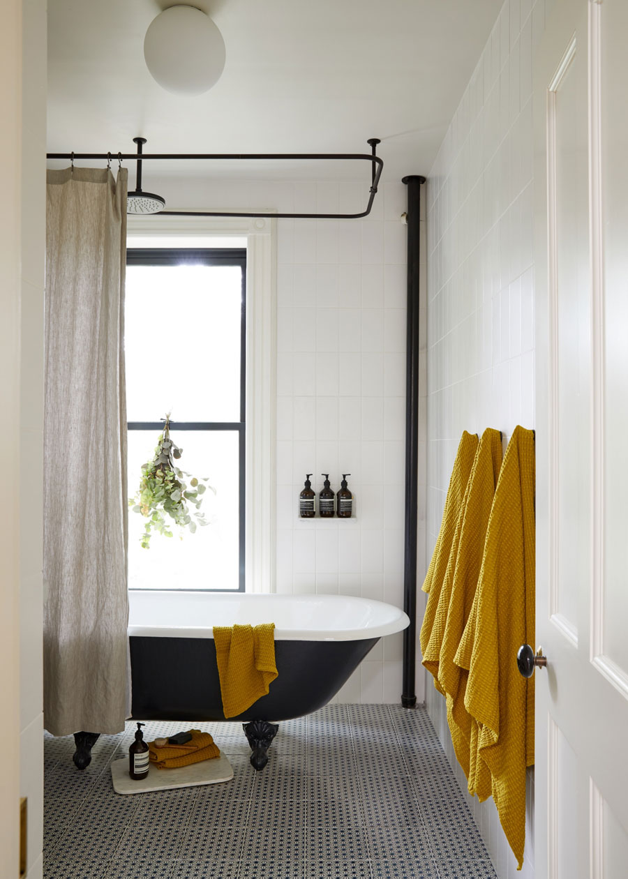 De mooie vintage badkamer van architecte Jess Thomas