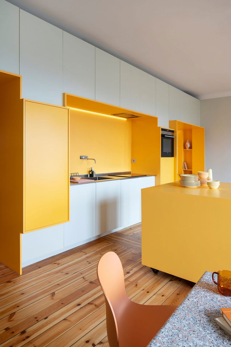 Dit Scandinavisch appartement is niet zo Scandinavisch ingericht Dit Scandinavisch appartement is niet zo Scandinavisch ingericht