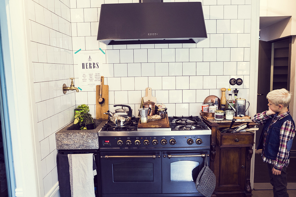 Een kijkje in de keuken van voormalig model Malin Persson Een kijkje in de keuken van voormalig model Malin Persson