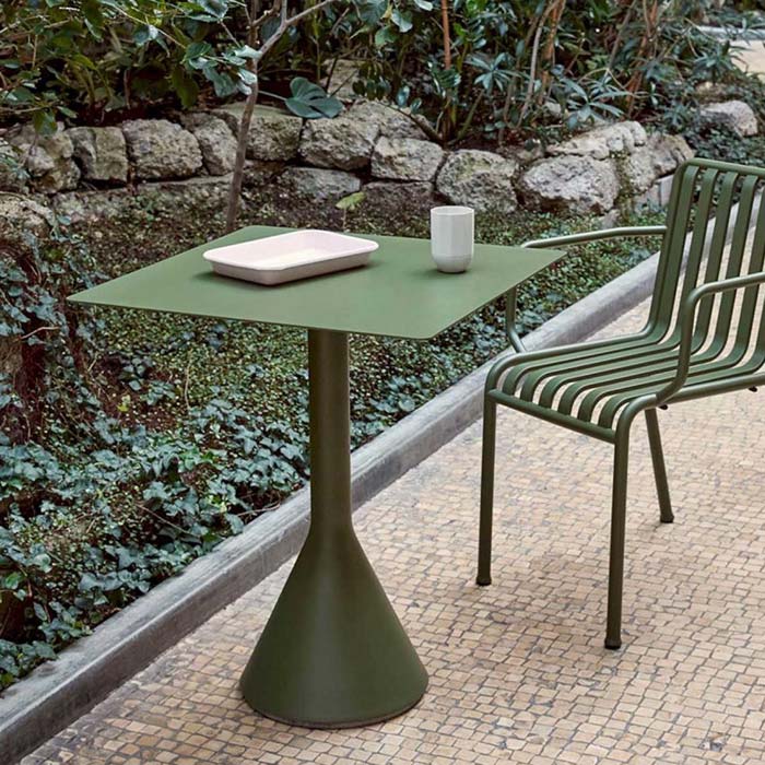Hay Palissade Cone tuintafel