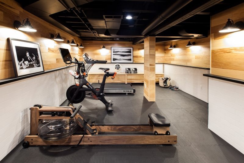 kelder thuis sporten homegym