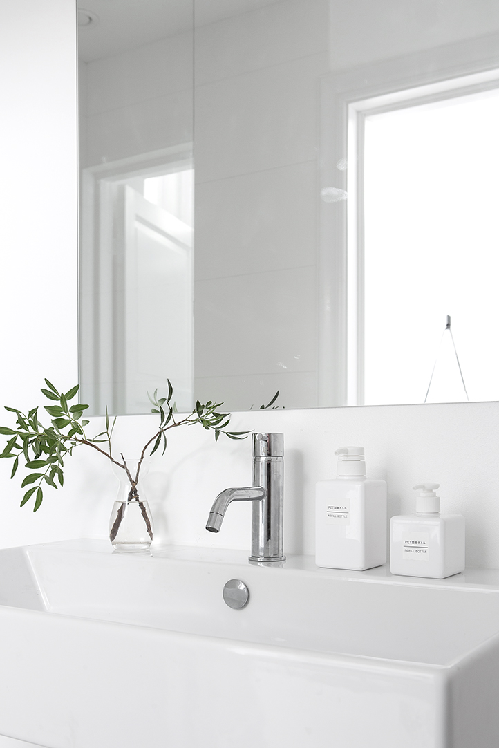 Klein maar super fijne Scandinavische badkamer Klein maar super fijne Scandinavische badkamer