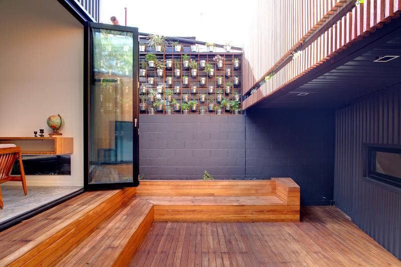 Kleine tuin houten vlonders Kleine tuin houten vlonders