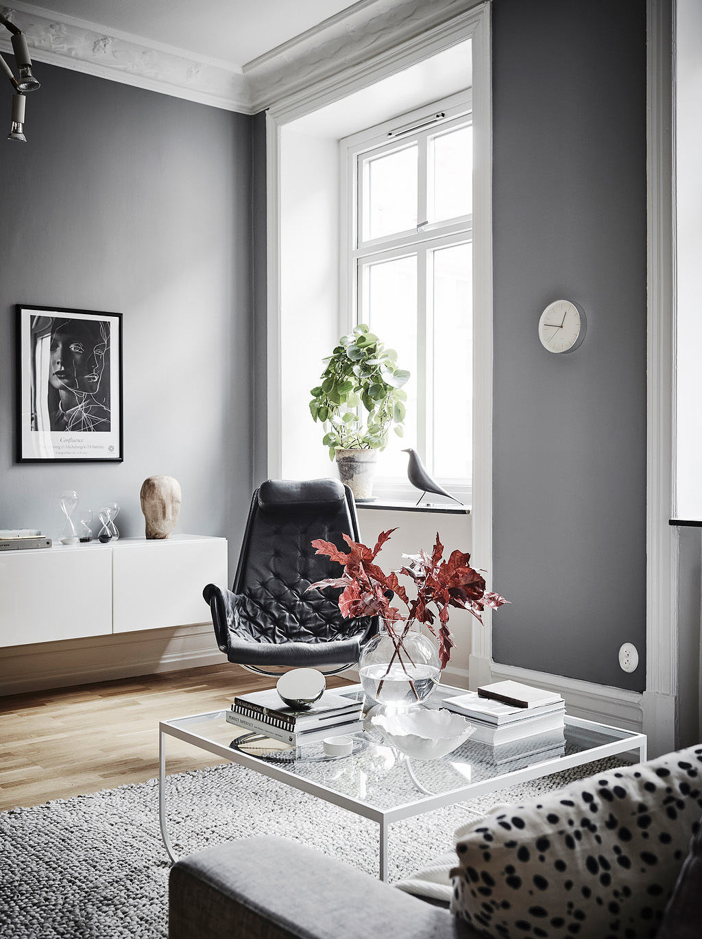 Mooi appartement met veel grijs Mooi appartement met veel grijs