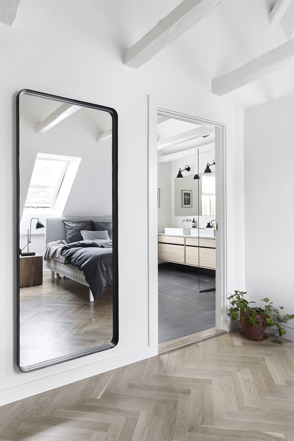 Mooie en suite badkamer van Deense ontwerpster Kathrine Espersen