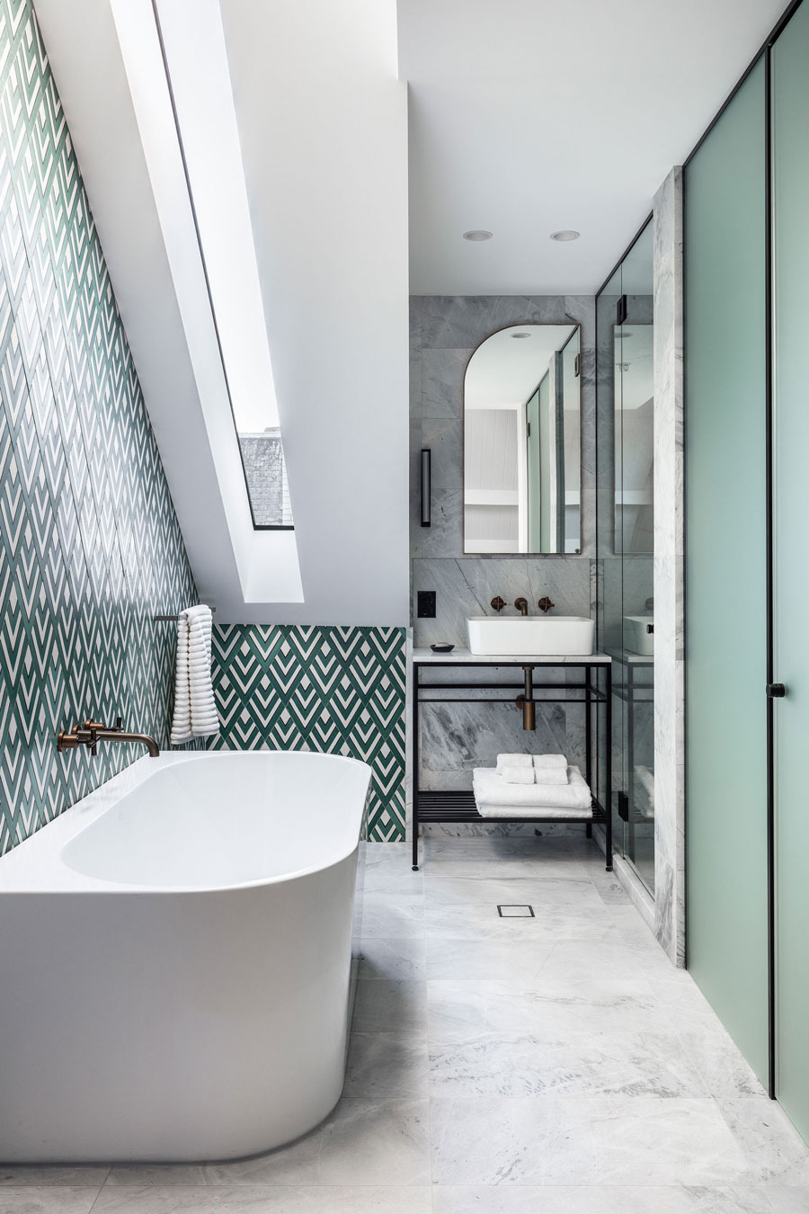 Retro chique badkamer van mooie boetiekhotel uit Sydney