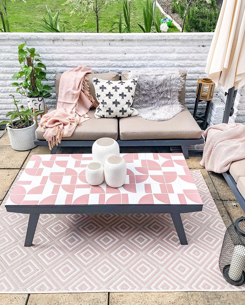 salontafel betegelen tips tuin