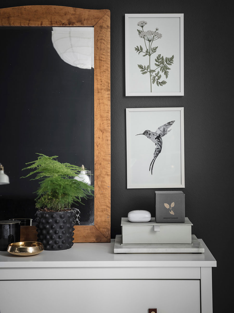 stoere-scandinavische-slaapkamer-met-zwarte-muren- stoere-scandinavische-slaapkamer-met-zwarte-muren-