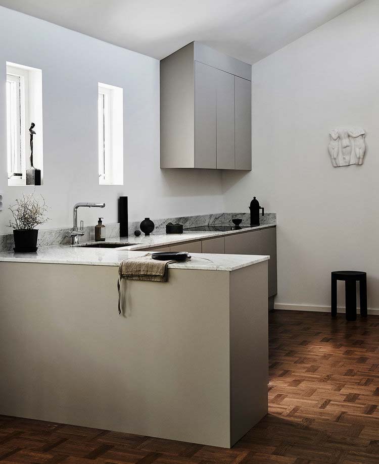 taupe keuken marmeren werkblad